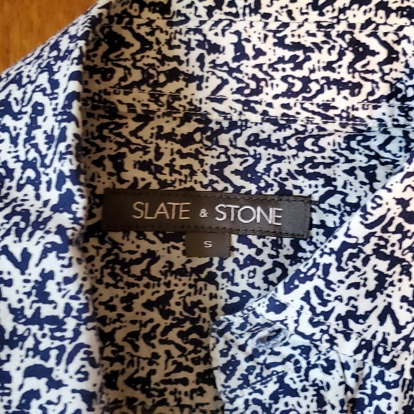 Slate and Stone Small Short Sleeve Premium Shirt - Picture 3 of 3
